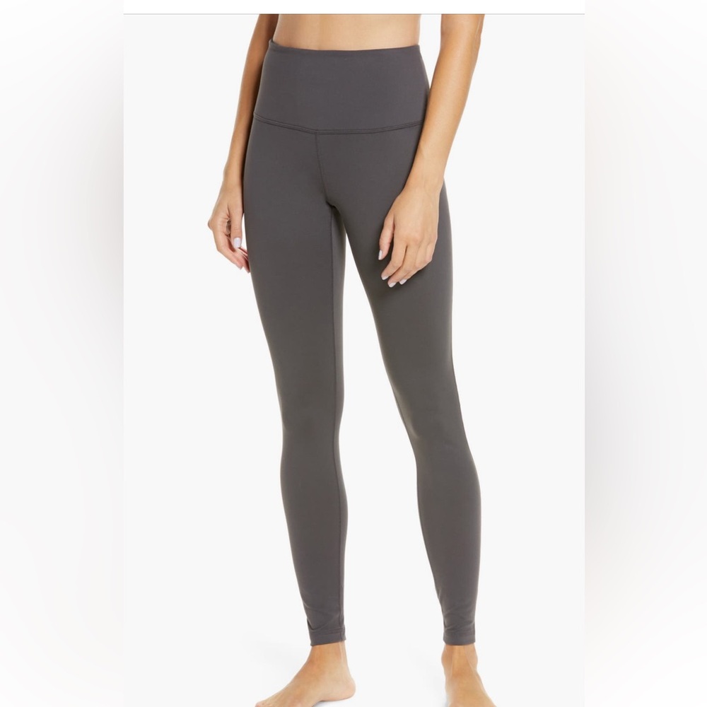 Zella Live-In High Waist Leggings, excellent condition, size Small